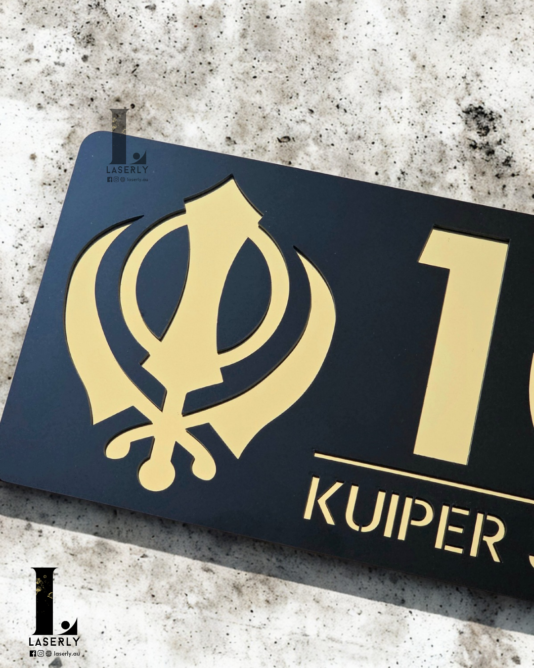 Kandha House Number Sign (Black and Mirror Gold)