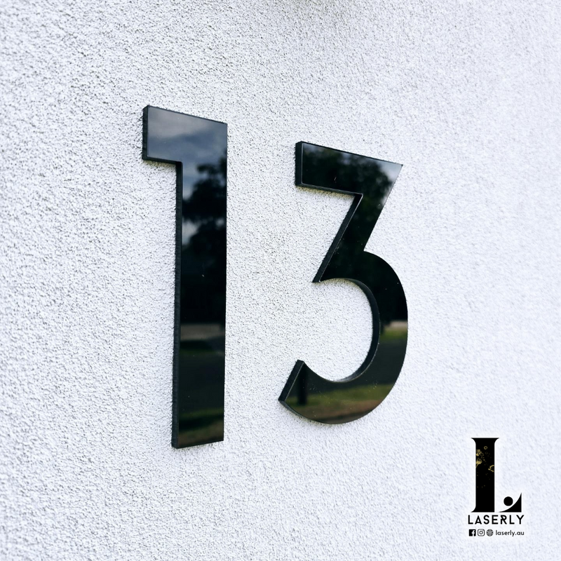 House Number (Black/White 6mm)